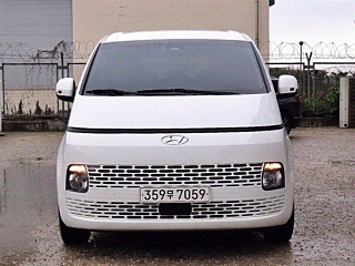 HYUNDAI STARIA  Tourer 9 Seater 2021
