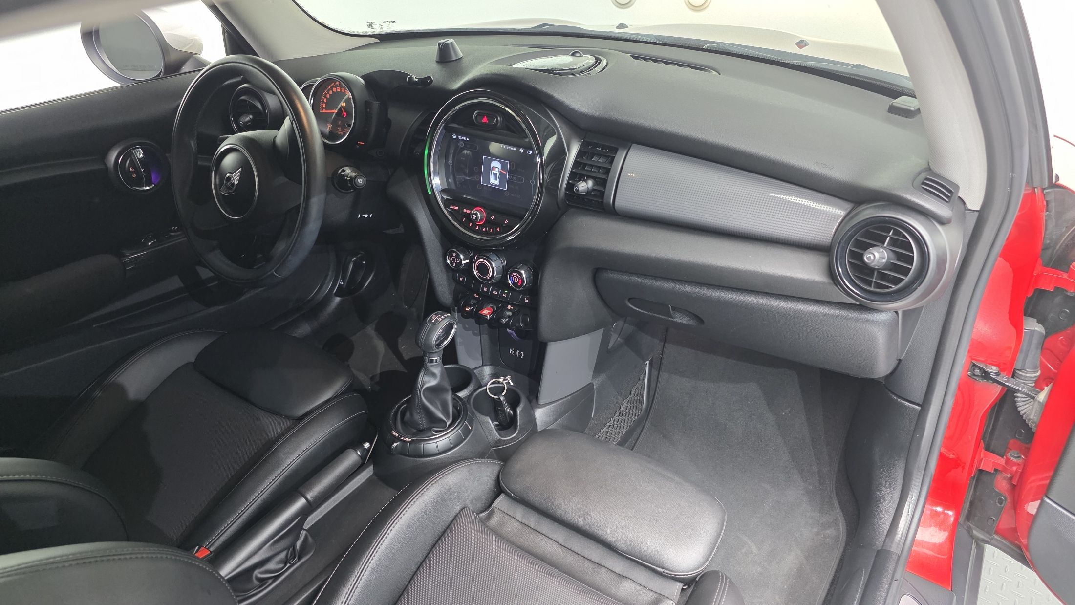 MINI COOPER 2015