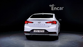 HYUNDAI AVANTE AD 2018