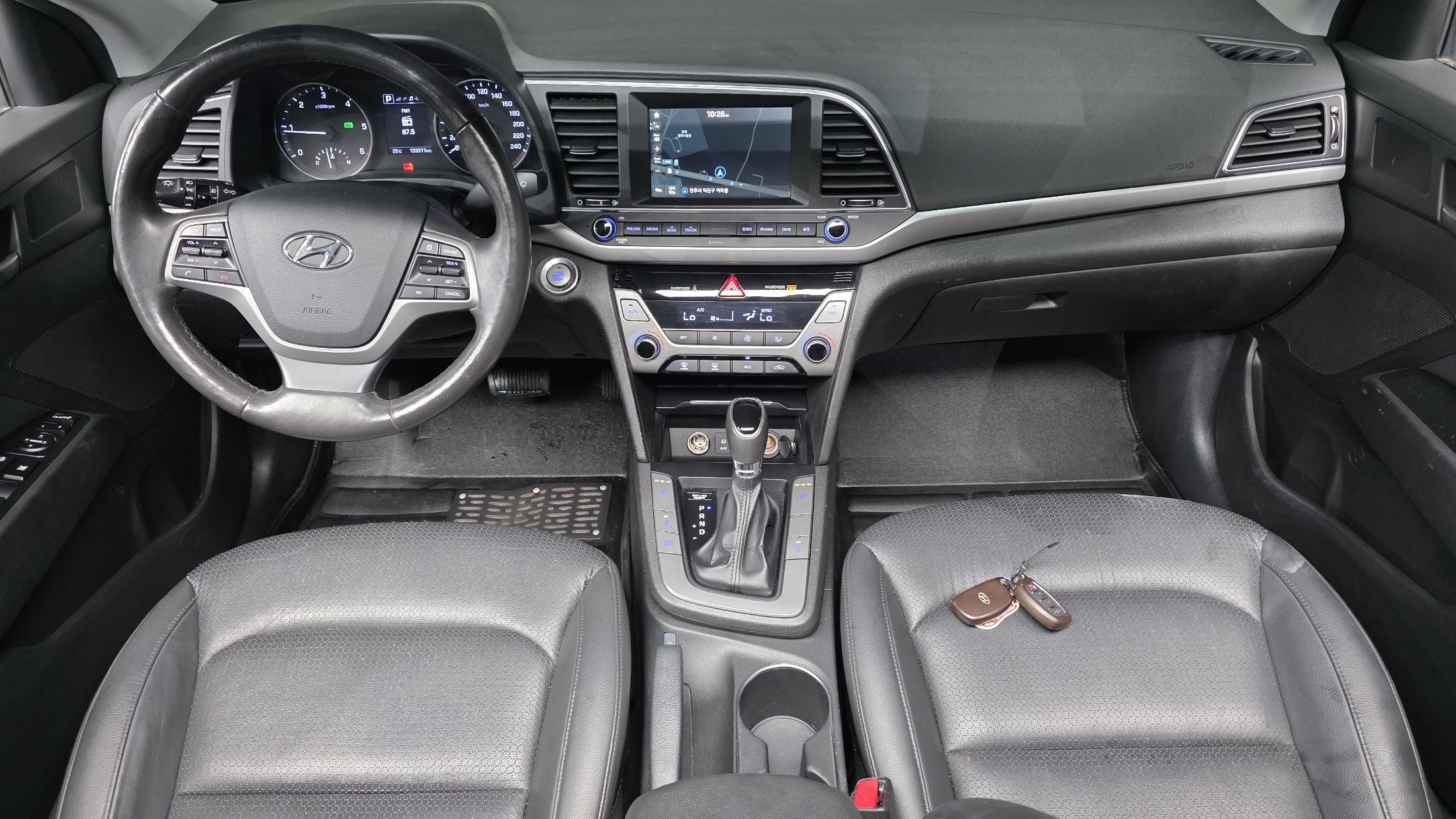 HYUNDAI AVANTE AD 2015