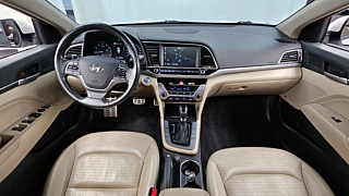 HYUNDAI AVANTE AD 2016