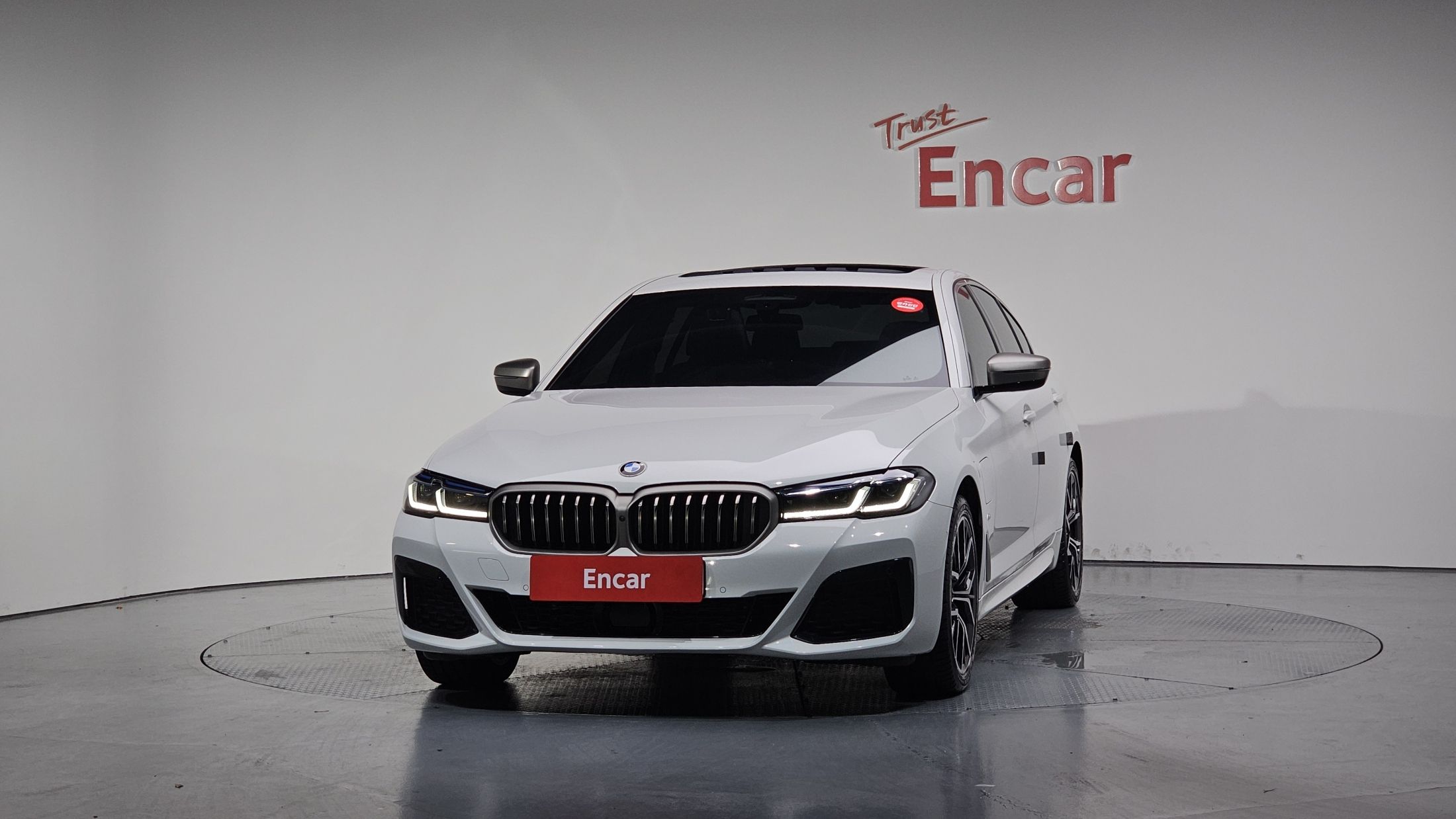 BMW 5-SERIES G30 2021