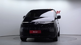 HYUNDAI STARIA 2023