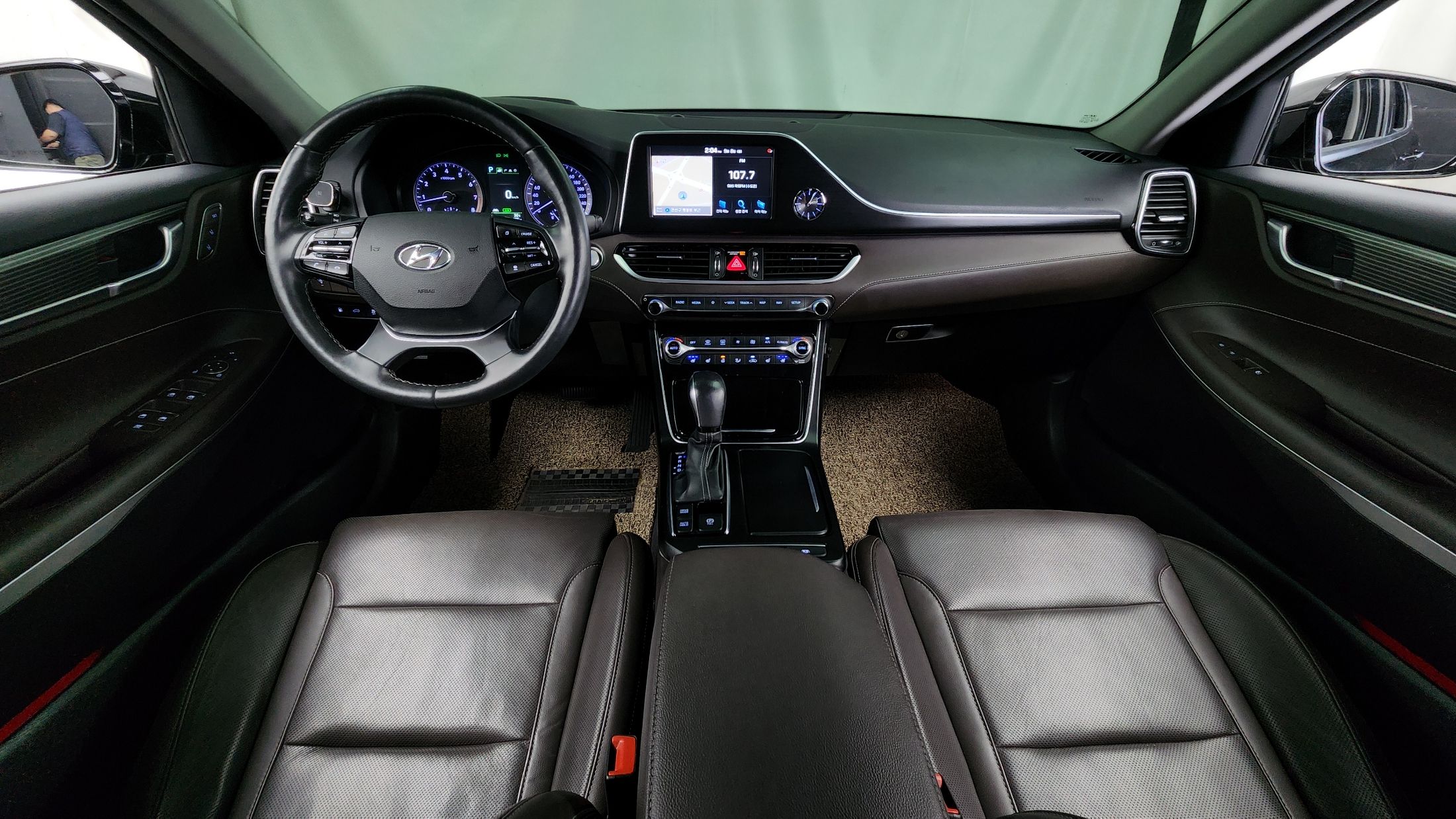 HYUNDAI GRANDEUR IG 2018