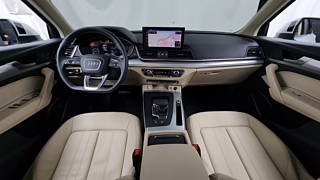 AUDI Q5 FY  45 TFSI Quattro 2023