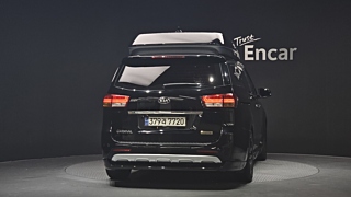 KIA CARNIVAL 2017