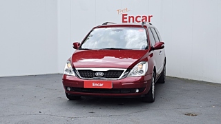 KIA CARNIVAL R 2011