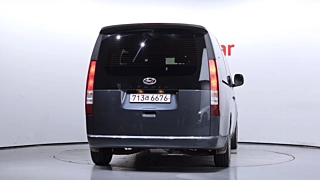 HYUNDAI STARIA 2021