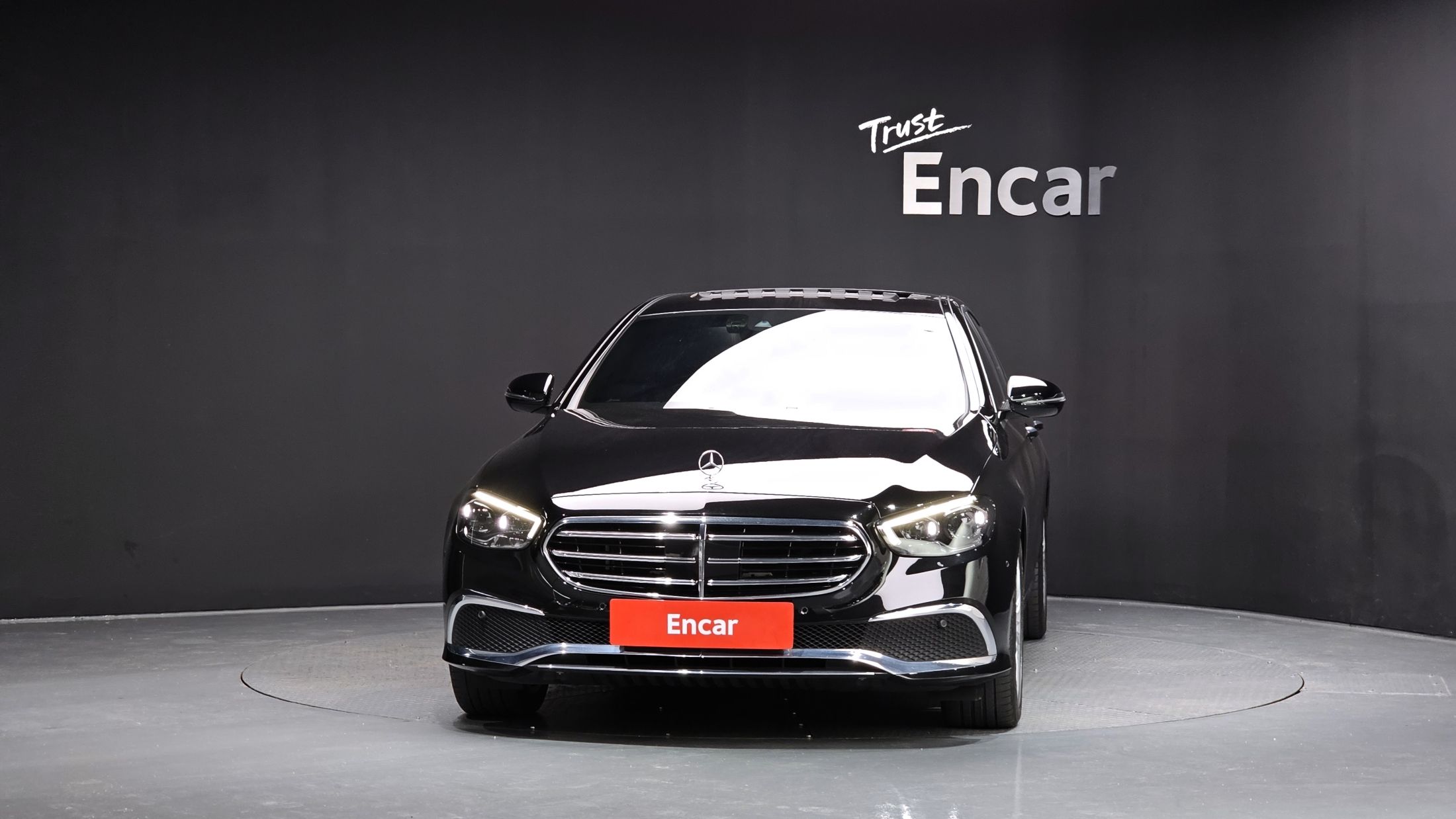 MERCEDES BENZ E-CLASS W213 2021