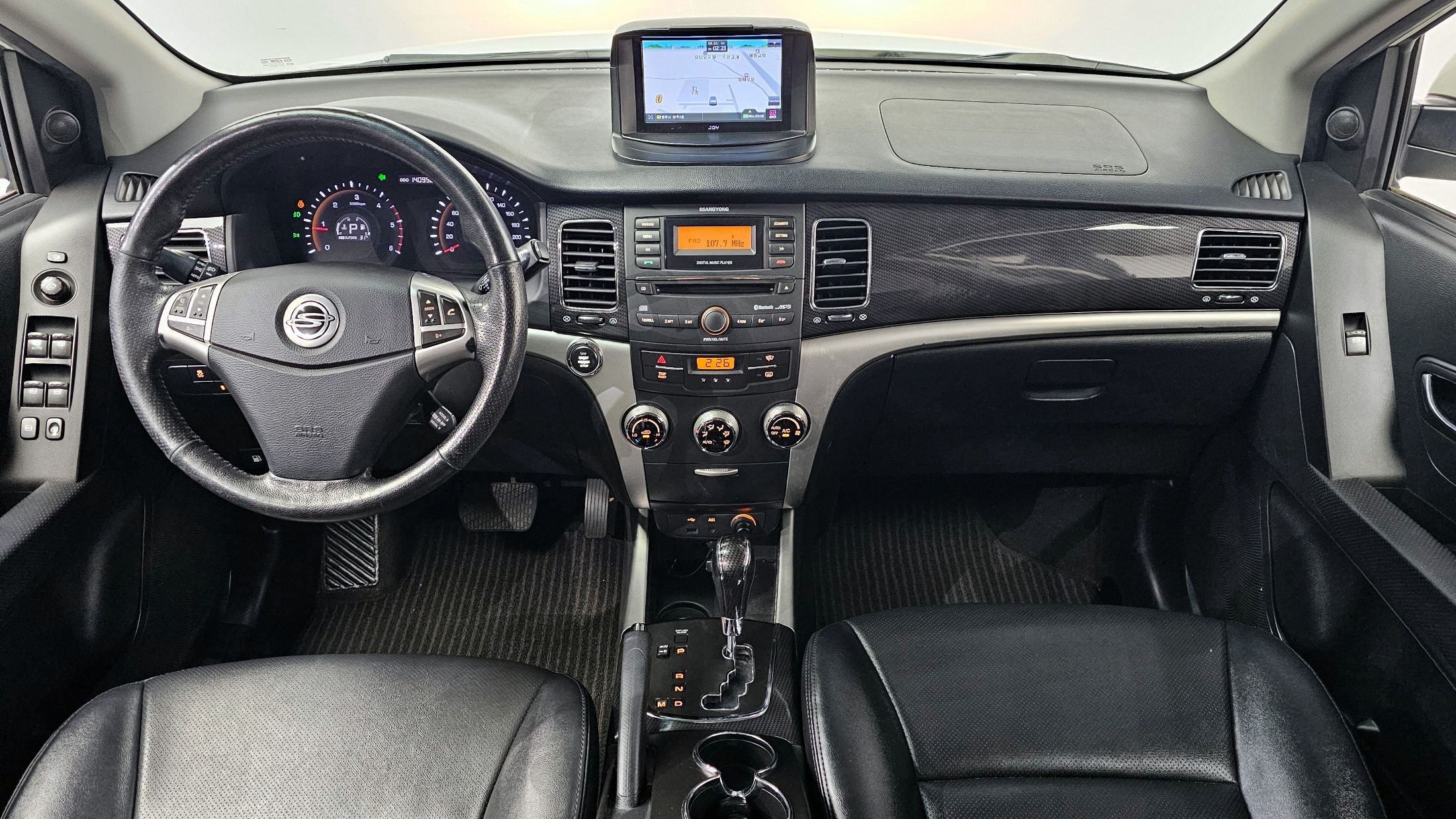 SSANGYONG KORANDO C 2012