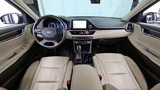 HYUNDAI GRANDEUR IG 2017