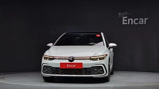 VOLKSWAGEN GOLF 2024