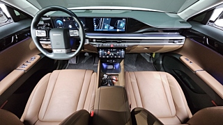 HYUNDAI GRANDEUR HYBRID GN7 2025