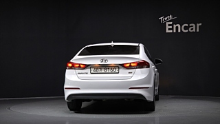 HYUNDAI AVANTE AD 2017