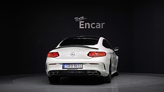 MERCEDES BENZ C-CLASS W205 2016