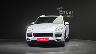 PORSCHE CAYENNE 2015