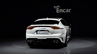 KIA STINGER 2017