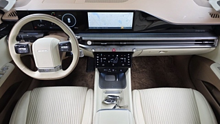 HYUNDAI GRANDEUR GN7 2023