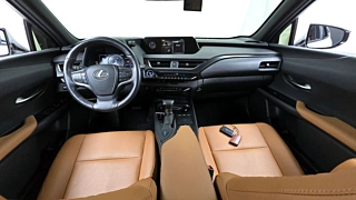 LEXUS UX250H  2.0 2WD 2019