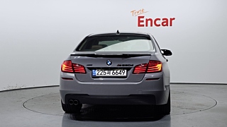 BMW 5-SERIES F10 2016