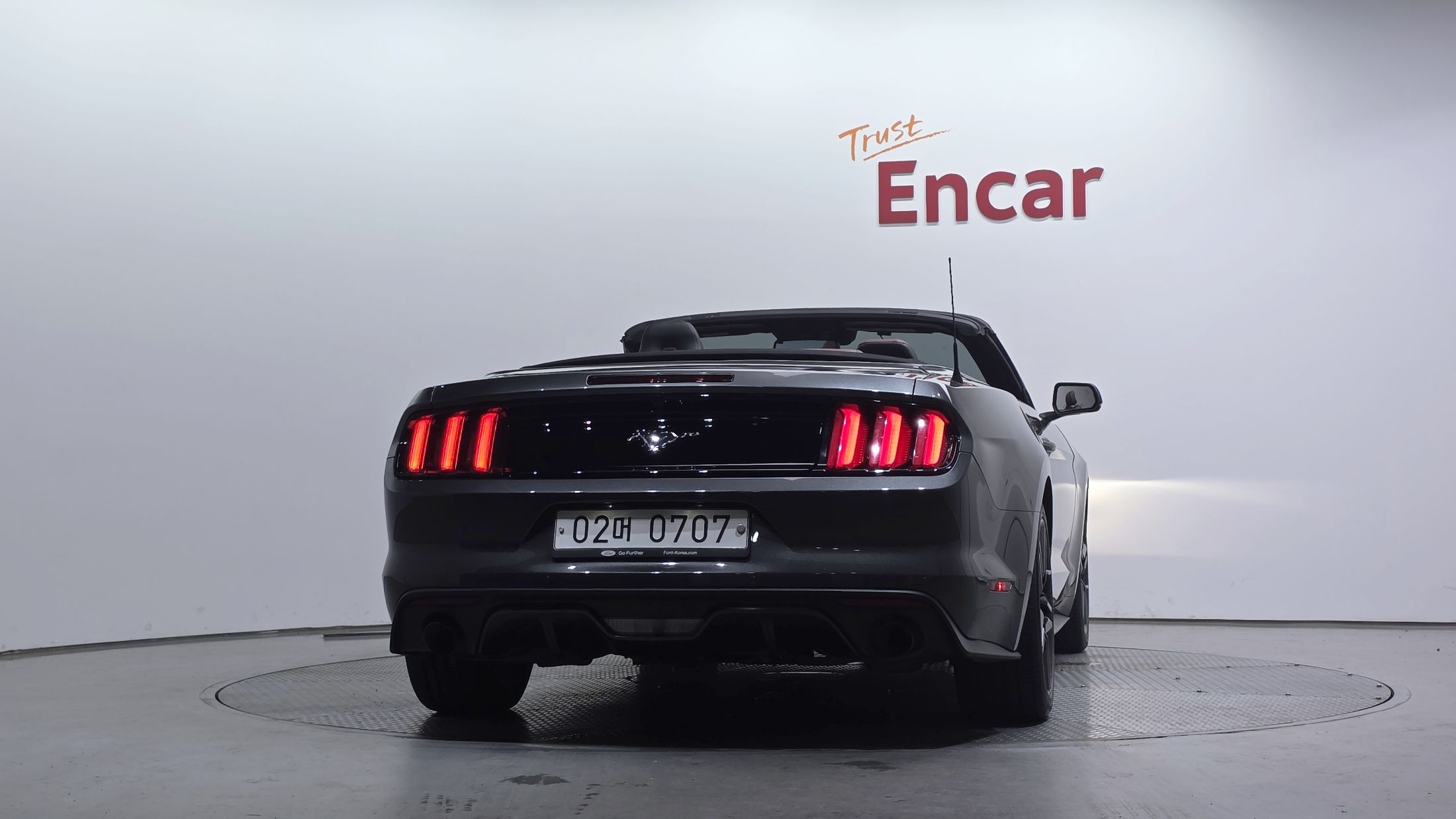 FORD MUSTANG 2016