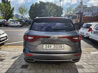 SAMSUNG QM6 2018