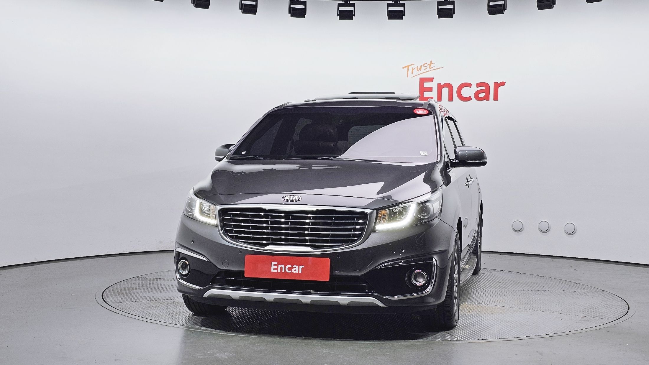 KIA CARNIVAL 2017