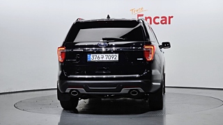 FORD EXPLORER 2018