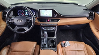 HYUNDAI GRANDEUR IG 2017