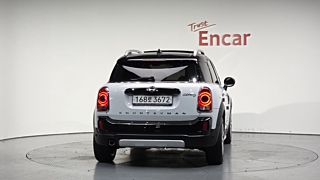 MINI COUNTRYMAN COOPER D 2020