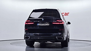 BMW X7 G07 2023