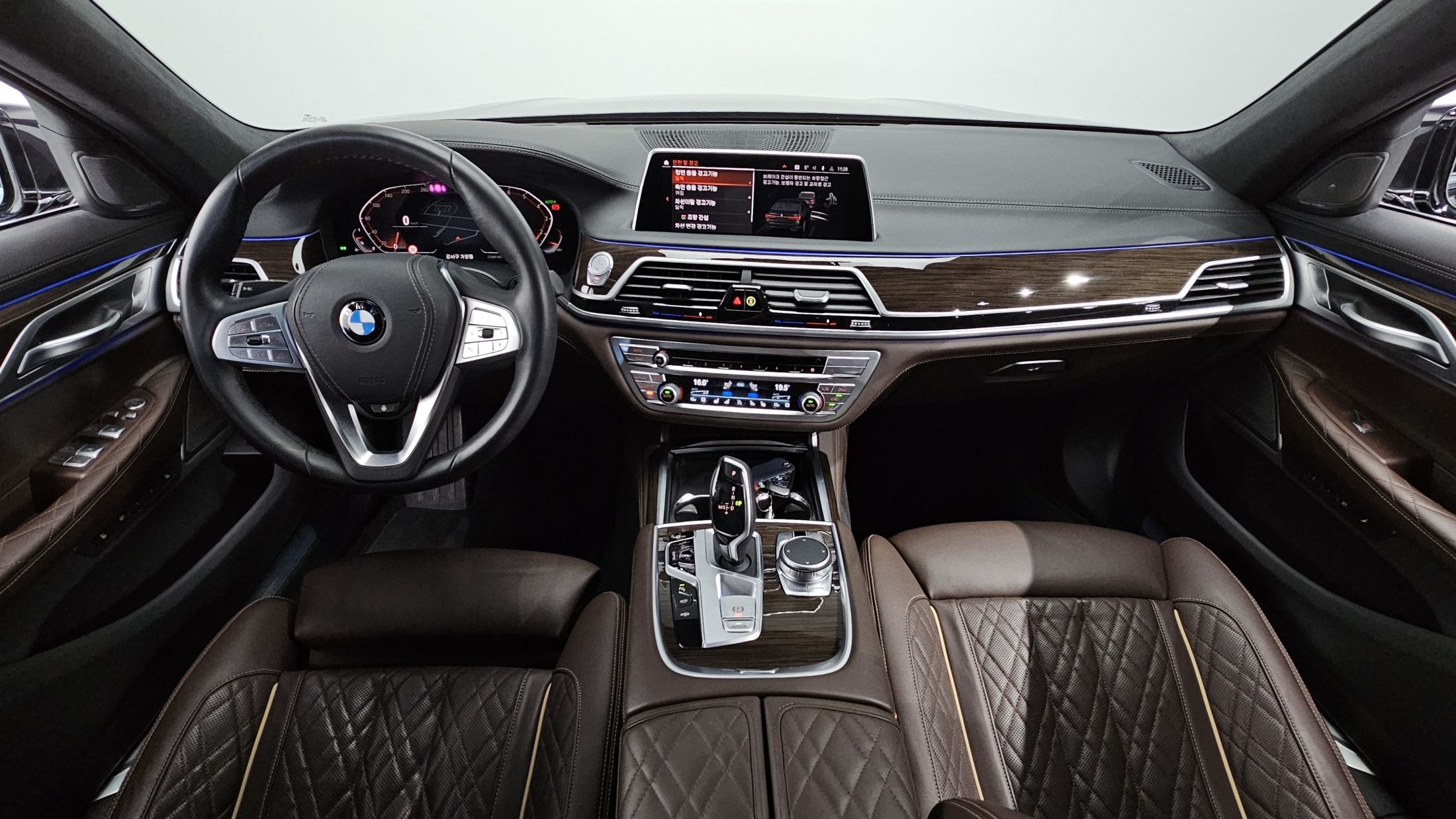 BMW 7-SERIES G11 2020