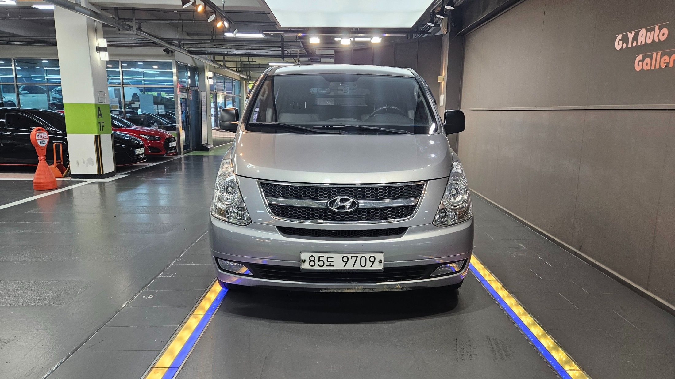 HYUNDAI STAREX GRAND 2014