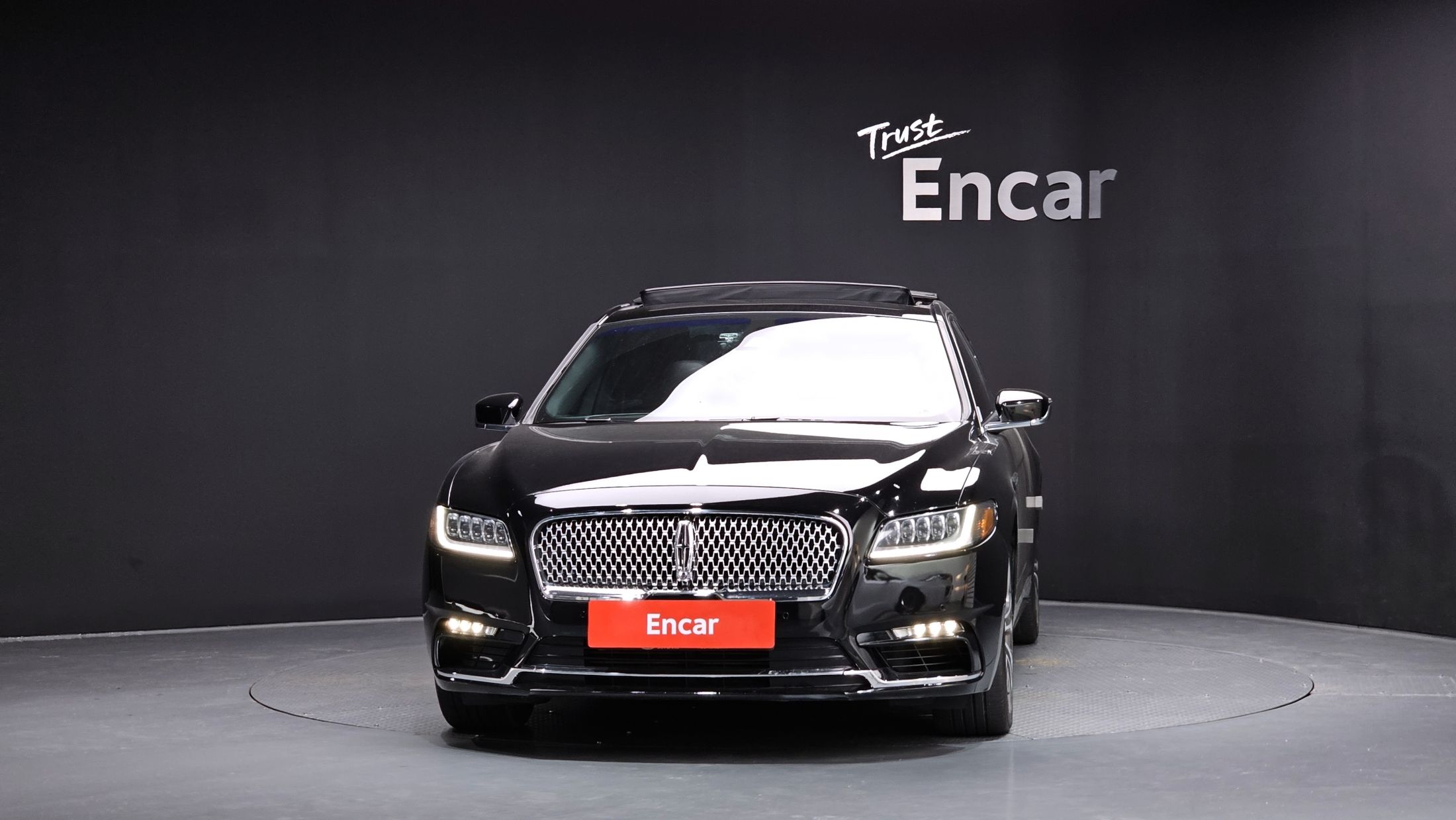 LINCOLN CONTINENTAL 2017