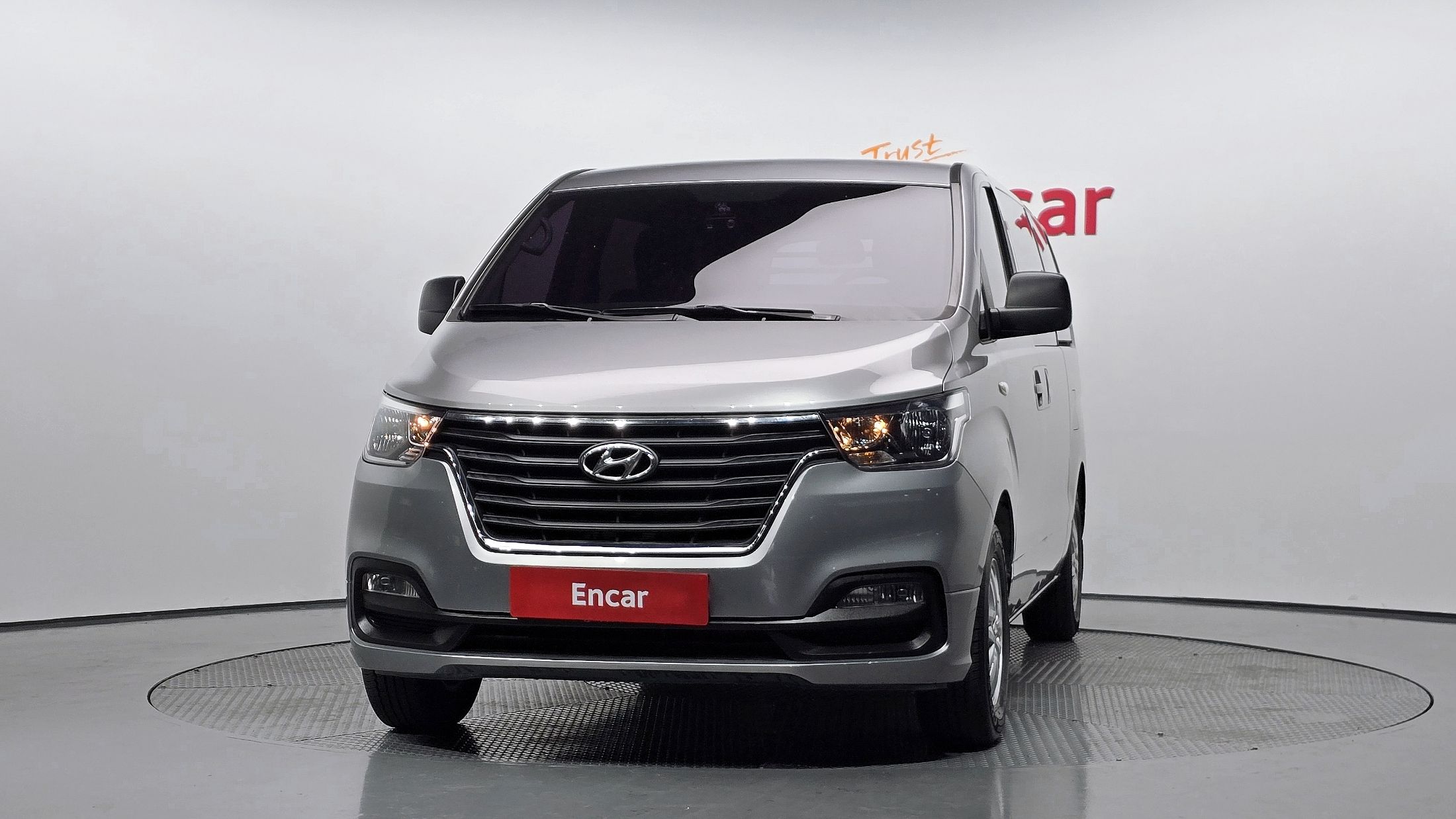 HYUNDAI STAREX GRAND 2018