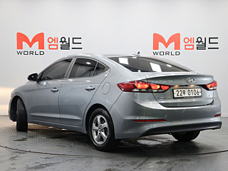 HYUNDAI AVANTE AD 2016