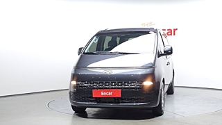 HYUNDAI STARIA 2023