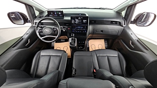 HYUNDAI STARIA 2023