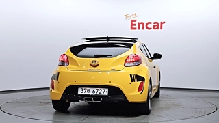 HYUNDAI VELOSTER 2017