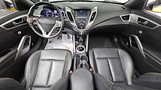 HYUNDAI VELOSTER 2017