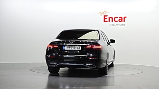 MERCEDES BENZ E-CLASS W213 2022