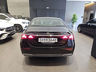MERCEDES BENZ E-CLASS W214  E220d 4MATIC Exclusive 2024