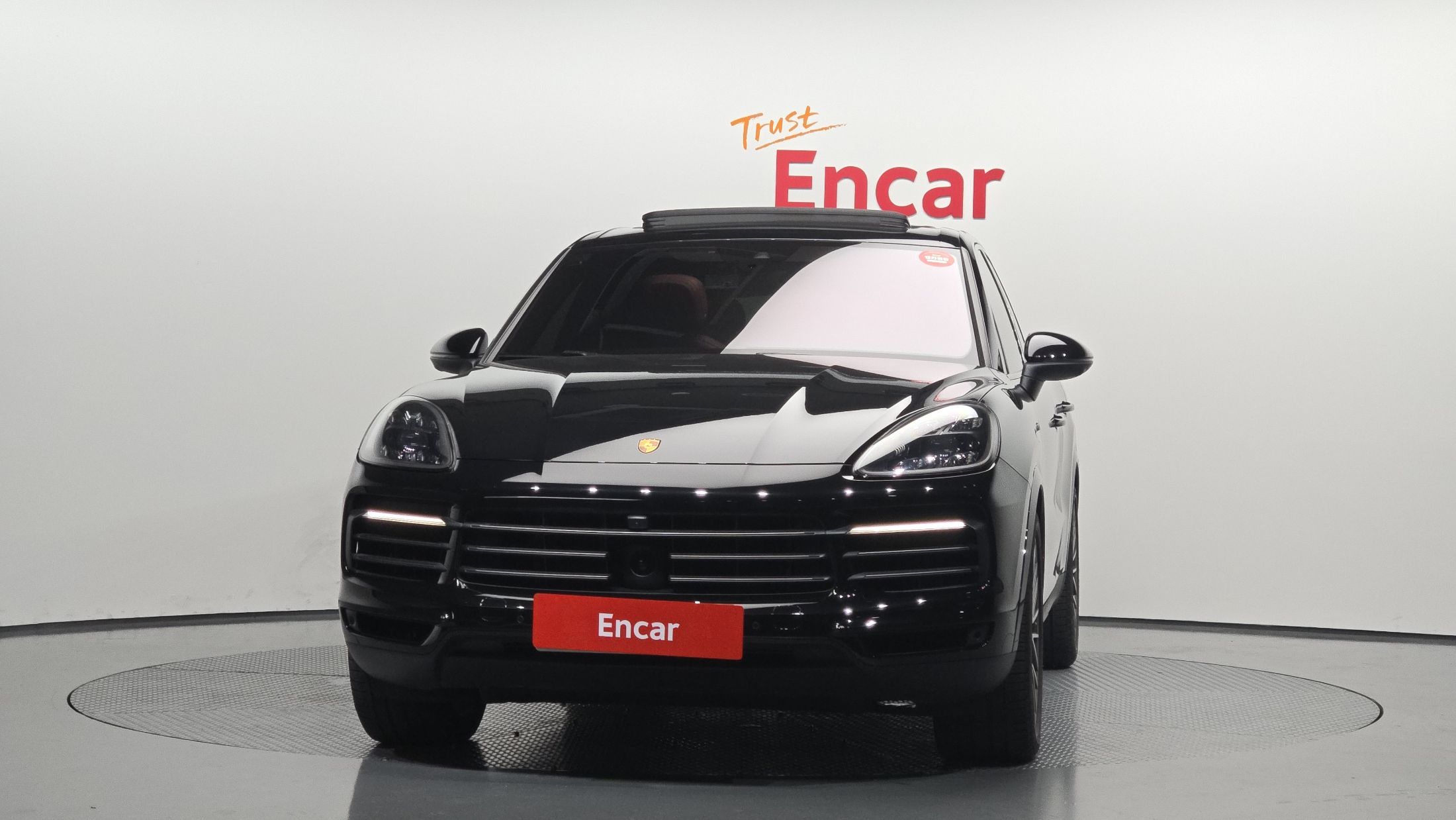 PORSCHE CAYENNE PO536 2022