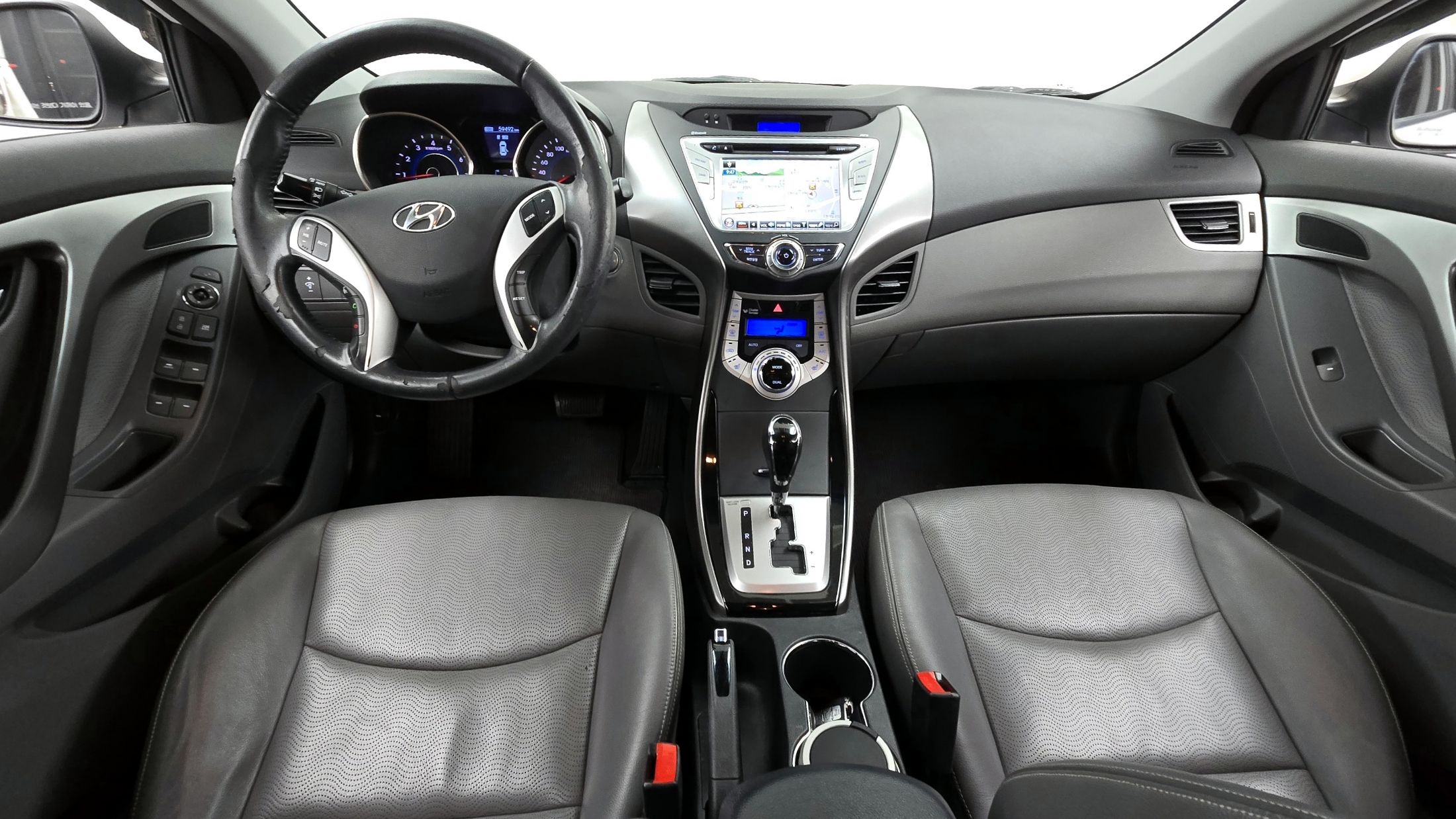 HYUNDAI AVANTE MD 2012