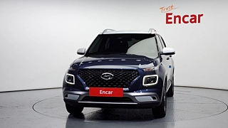 HYUNDAI VENUE  2023