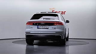 AUDI Q8 4M 2022