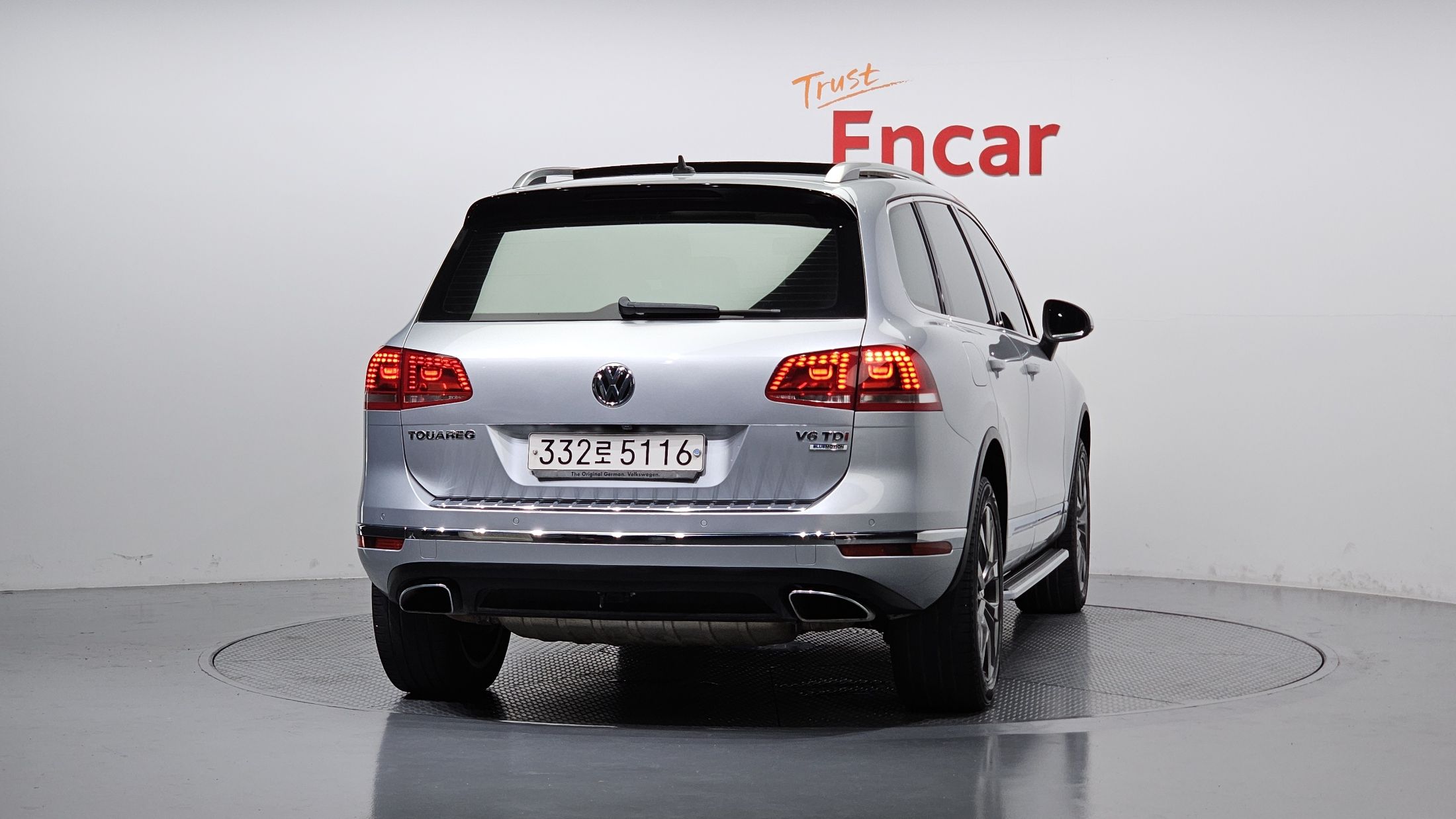 VOLKSWAGEN TOUAREG 2016