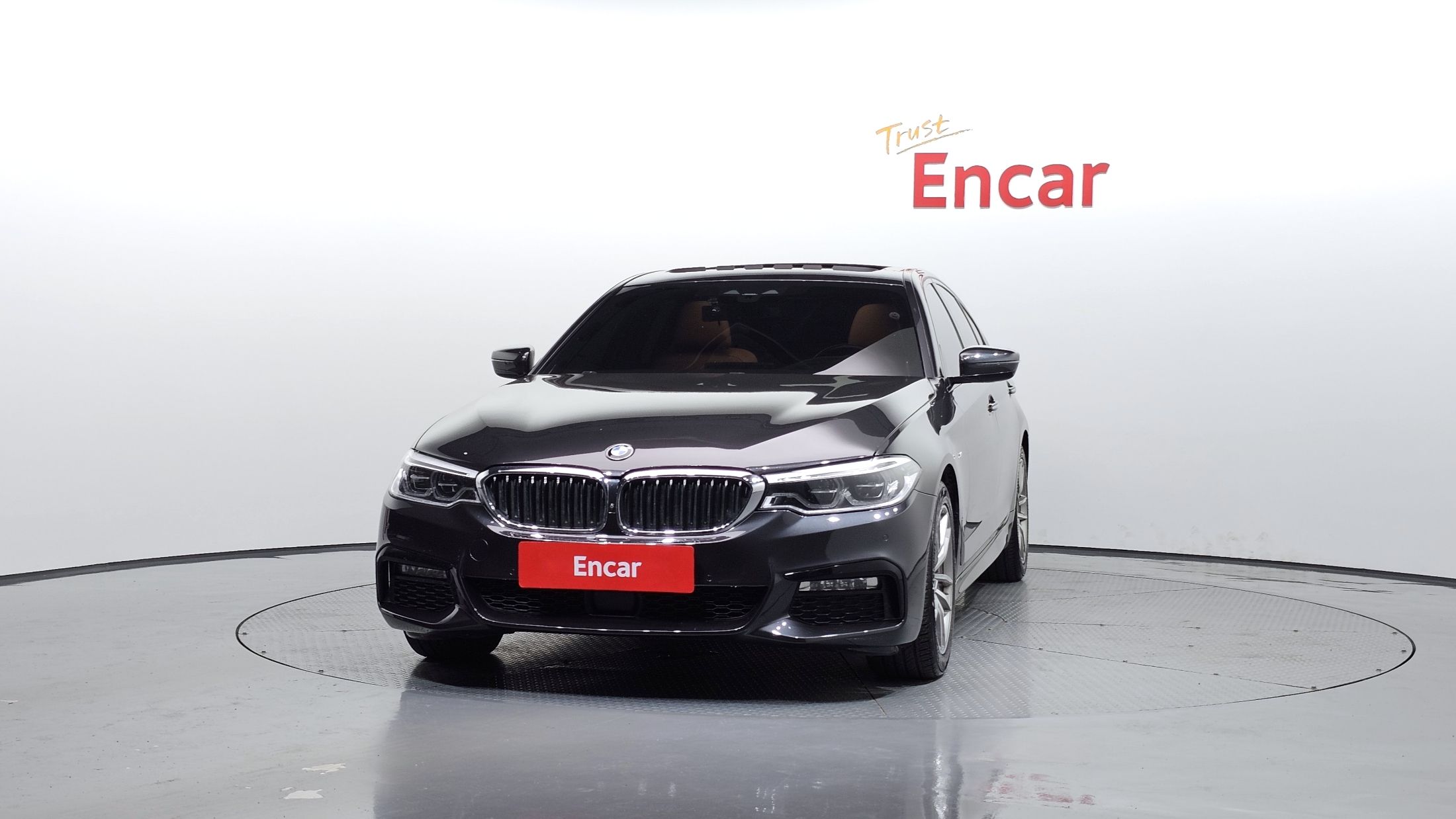 BMW 5-SERIES G30 2017