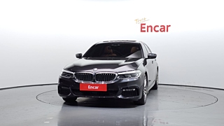 BMW 5-SERIES G30 2017