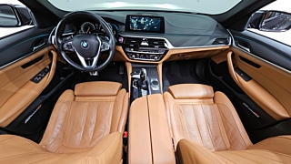 BMW 5-SERIES G30 2017